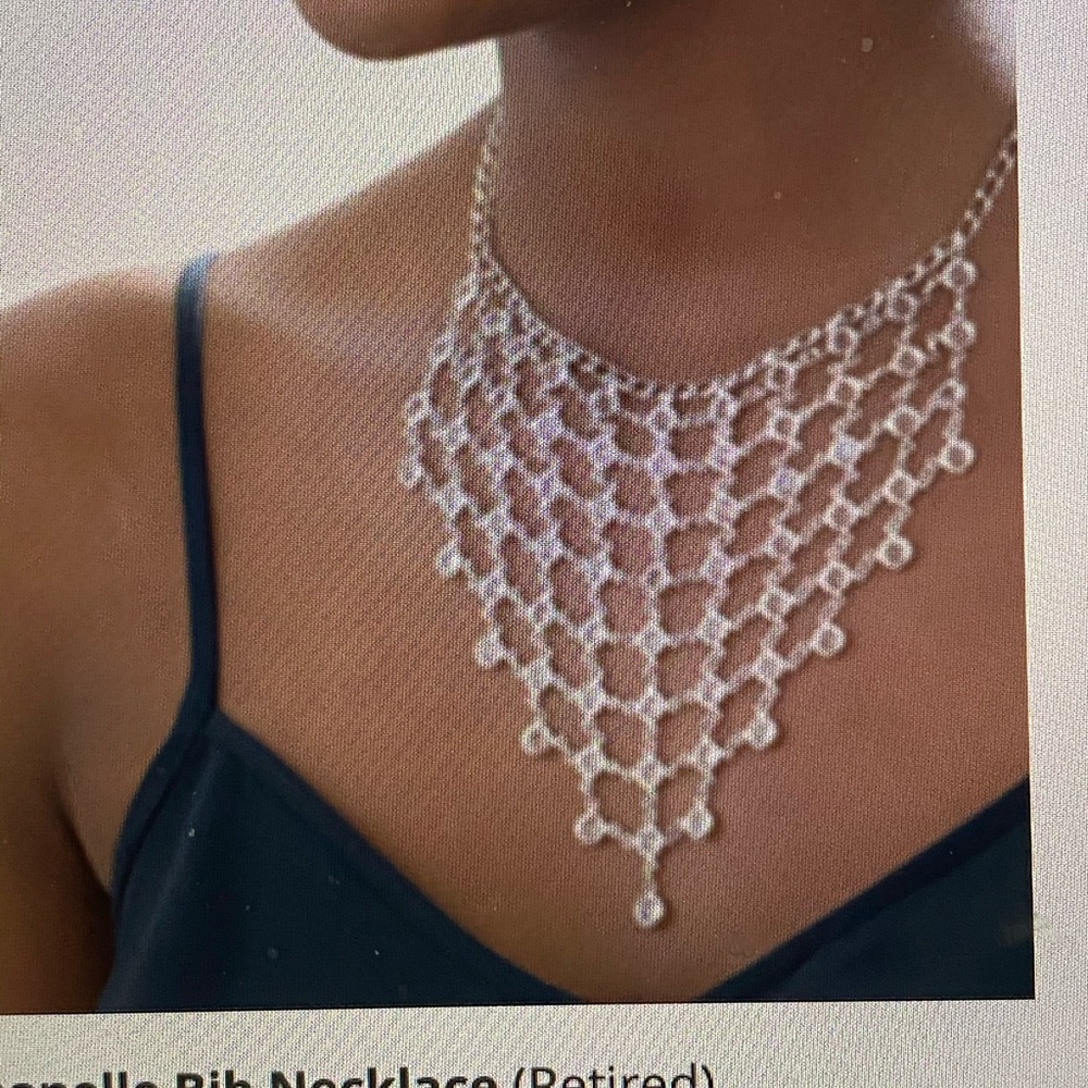 Touchstone Crystal by Swarovski necklace!